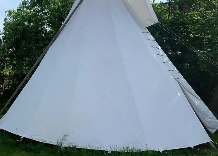 Teepee Oppidum Praha-Motofamily